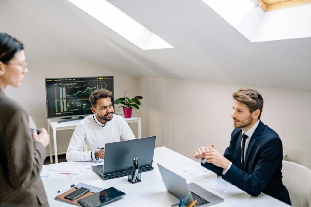 Lucro Bruto vs. Líquido: Onde Sua Margem Some e Como Resolver